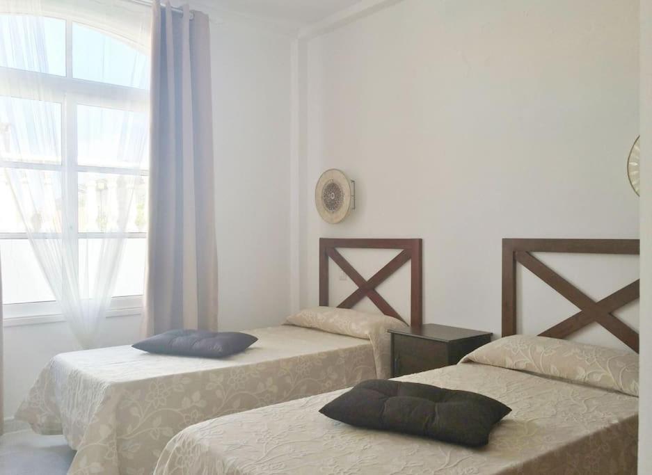 Lovely Villa - Pool Front, Private Roof Terrace, Wifi Fiber Optic Corralejo Exterior foto